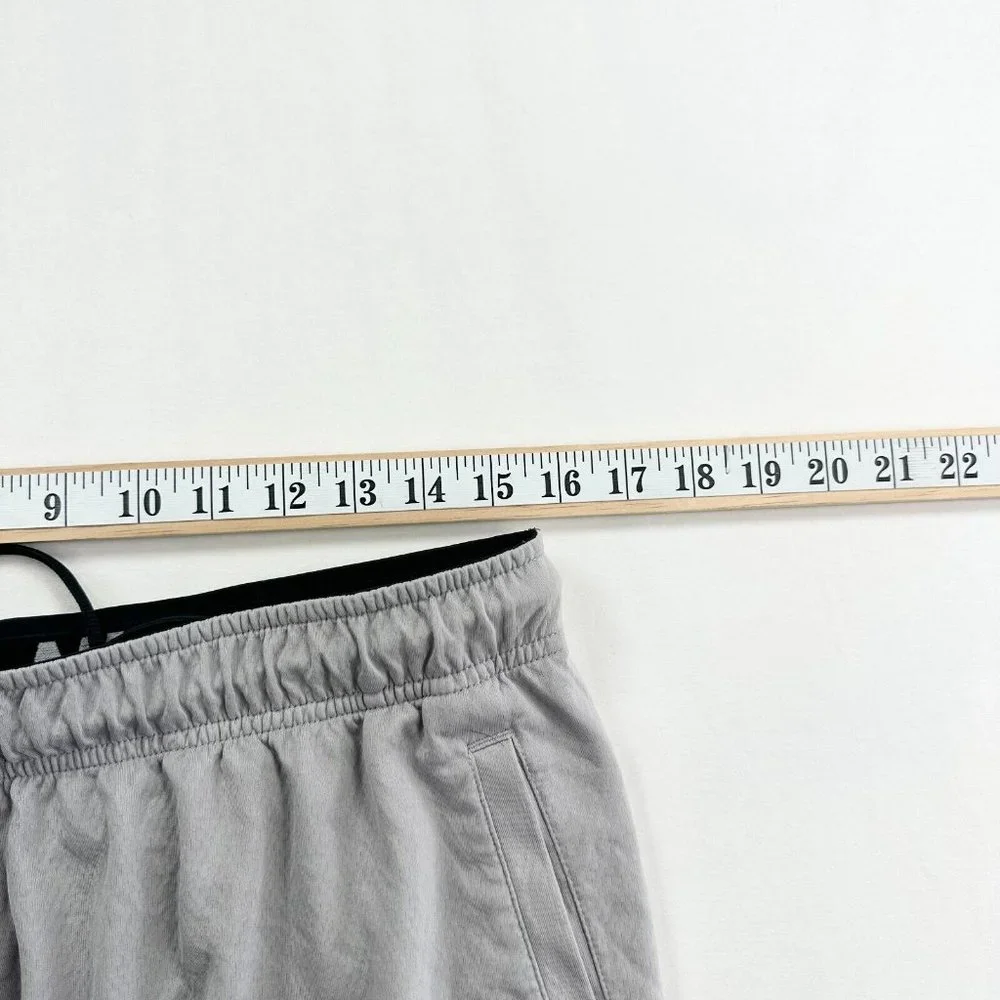 Nike Basketball Shorts Mens XL Grey Dri Fit Lightweight Running Sports Trunks - Picture 8 of 12